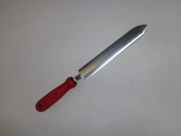 Art. C93Q Coltello inox 23 cm liscio per disopercolare